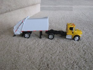 D-tran Garbage Packer demount (1)